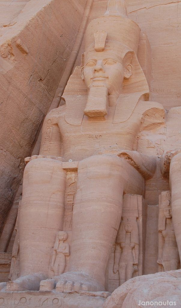 Abu Simbel: en tierra de faraones