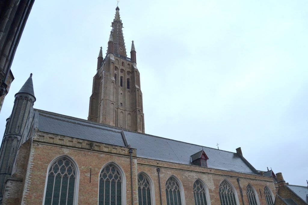 Iglesia de Nuestra Señora Qué ver en Brujas en un día